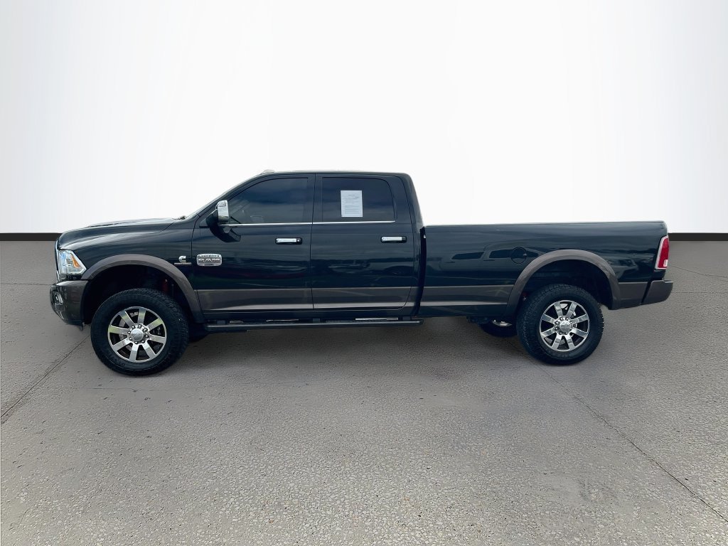 Used 2018 RAM 2500 Longhorn w/ Longhorn Southfork Package AWD/4WD image 4
