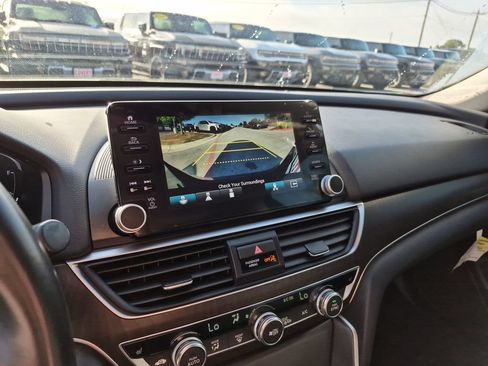 Used 2021 Honda Accord EX-L image 26