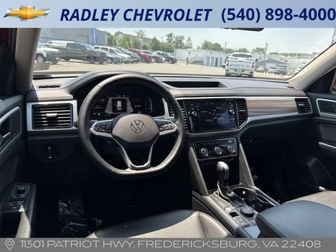 Used 2022 Volkswagen Atlas SEL image 16