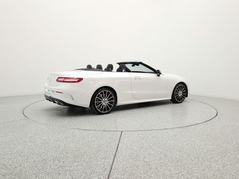 Used 2023 Mercedes-Benz E 450 Cabriolet w/ AMG Line image 11