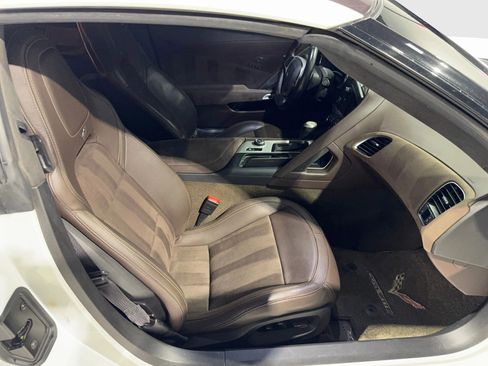 Used 2014 Chevrolet Corvette Premium Cpe w/ 3LT w/ 3LT Preferred Equipment Group image 23