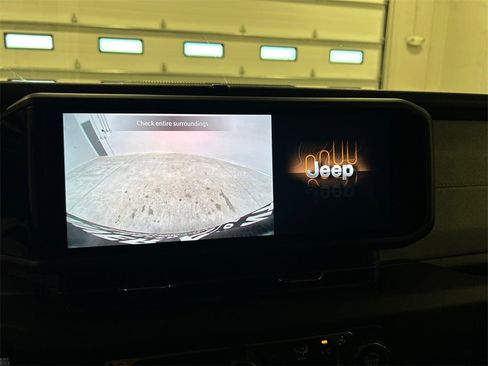 New 2025 Jeep Wrangler Sport S image 22