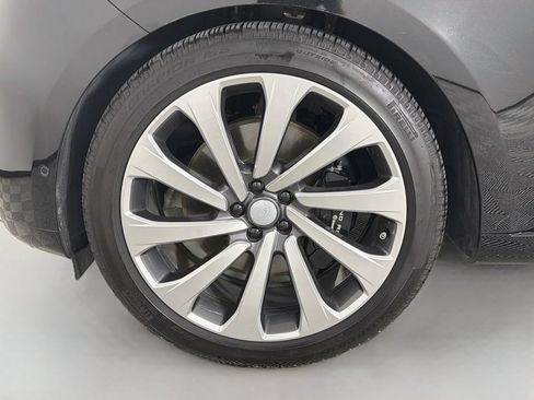 Certified 2025 Land Rover Range Rover SE AWD/4WD image 34