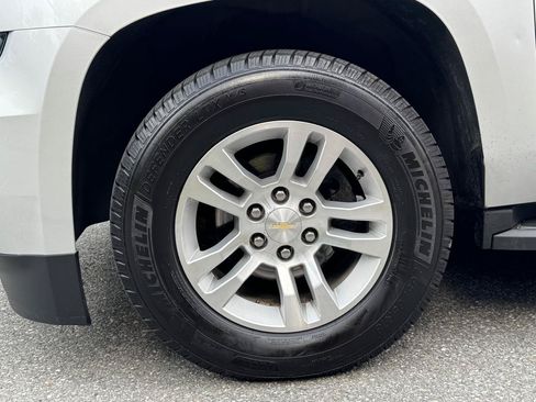 Used 2017 Chevrolet Tahoe LT AWD/4WD image 25