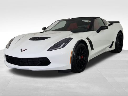 Used 2018 Chevrolet Corvette Z06 RWD image 3