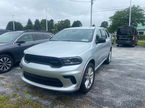 Used 2025 Dodge Durango GT AWD/4WD image 3