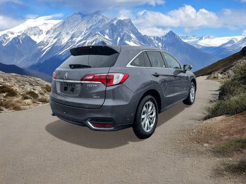 Used 2017 Acura RDX AWD image 5