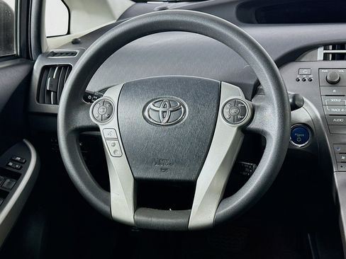 Used 2014 Toyota Prius Prime Plug-In Hybrid FWD image 18