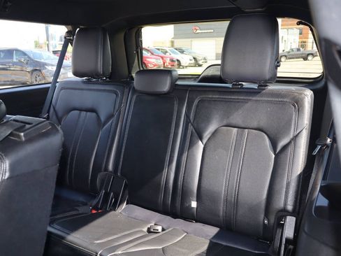 Used 2019 Ford Expedition Max Limited AWD/4WD image 14