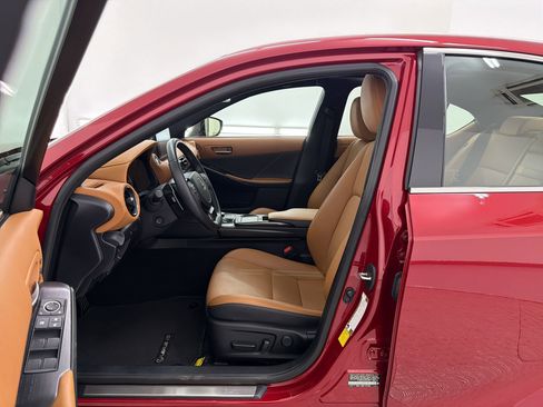 Certified 2025 Lexus IS 300 w/ Premium Package RWD image 5
