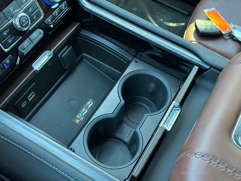 Used 2023 GMC Yukon XL Denali Ultimate image 36