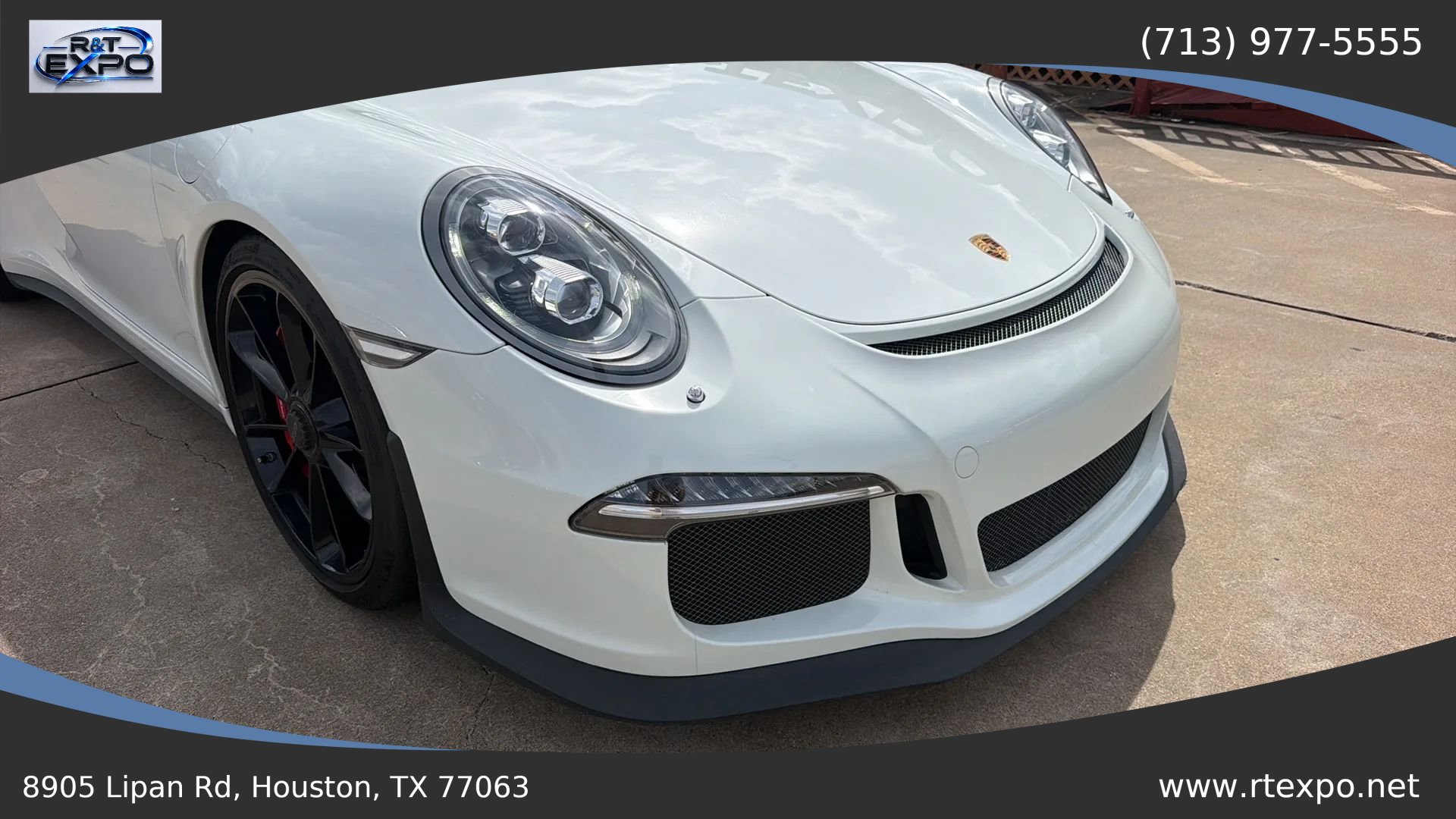 Used 2014 Porsche 911 GT3 w/ Carbon Interior Package RWD image 12