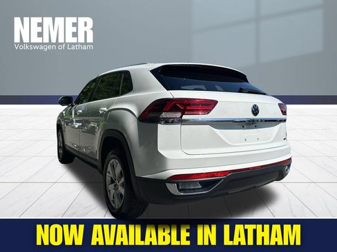 Used 2021 Volkswagen Atlas Cross Sport S AWD/4WD image 2
