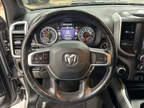 Used 2020 RAM 1500 Big Horn AWD/4WD image 16