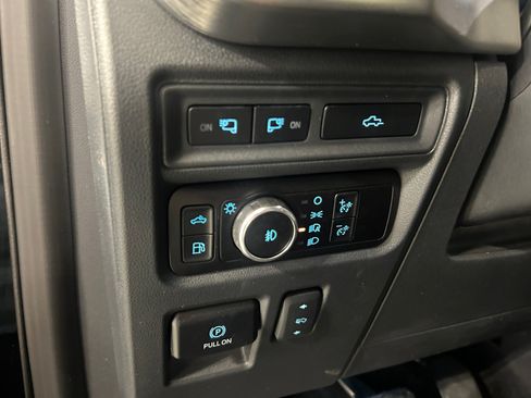 Used 2023 Ford F150 Lariat w/ Equipment Group 502A High AWD/4WD image 14