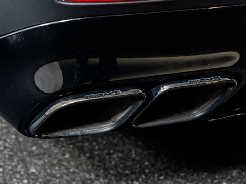 Used 2021 Mercedes-Benz AMG GT 63 image 14