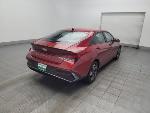 Used 2025 Hyundai Elantra Sport FWD image 9
