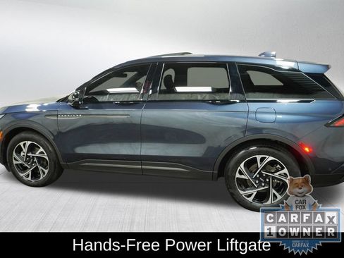 Used 2024 Lincoln Nautilus Premier w/ Equipment Group 102A AWD/4WD image 11