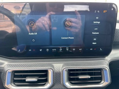 Used 2025 Ford Mustang Premium RWD image 24