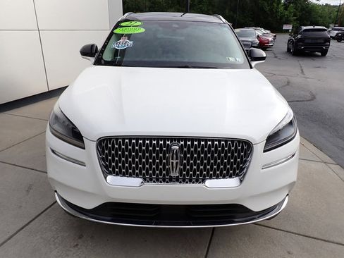 Certified 2022 Lincoln Corsair AWD w/ Premium Package image 9