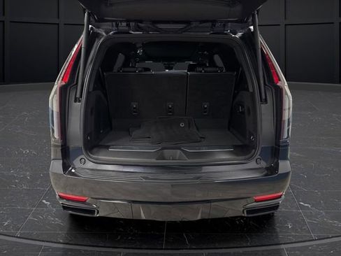 Used 2023 Cadillac Escalade Sport w/ Touring Package image 17