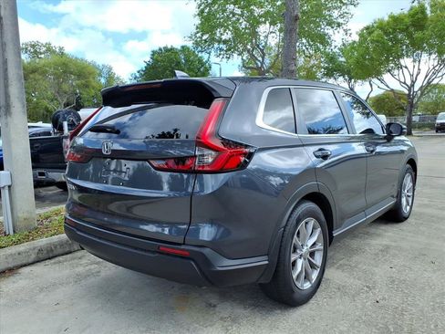 Used 2025 Honda CR-V EX image 11