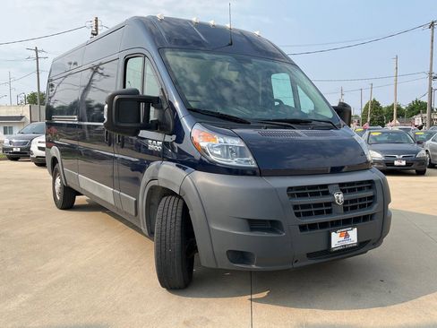 Used 2016 RAM ProMaster 2500 image 3