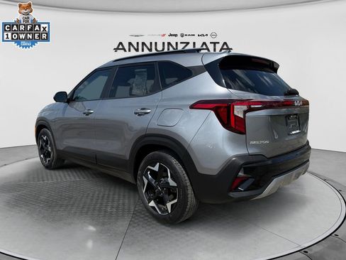 Certified 2025 Kia Seltos S FWD image 3