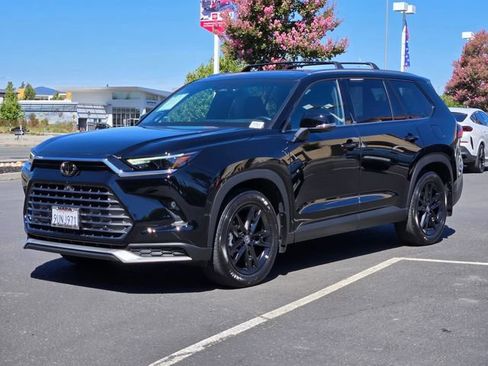 Certified 2025 Toyota Grand Highlander AWD Hybrid image 44