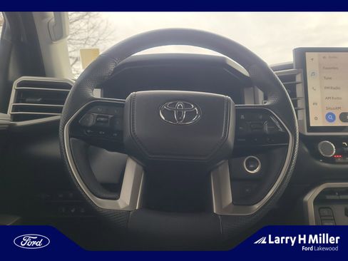 Used 2023 Toyota Tundra Limited w/ Power Package image 9