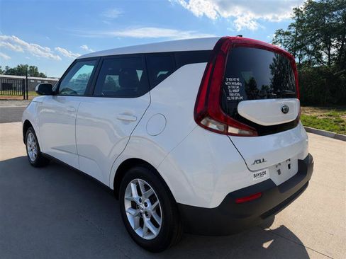 Used 2021 Kia Soul S FWD image 6