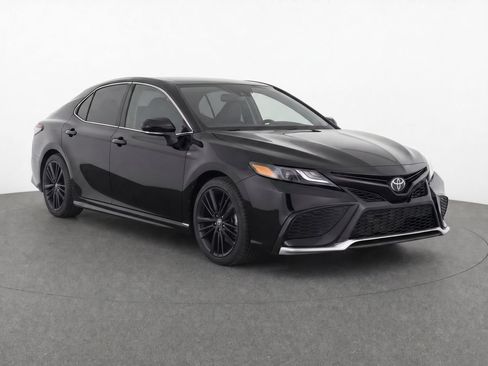 Used 2024 Toyota Camry XSE w/ Navigation Package FWD image 2