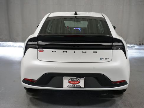 New 2026 Toyota Prius Plug-In Hybrid image 7