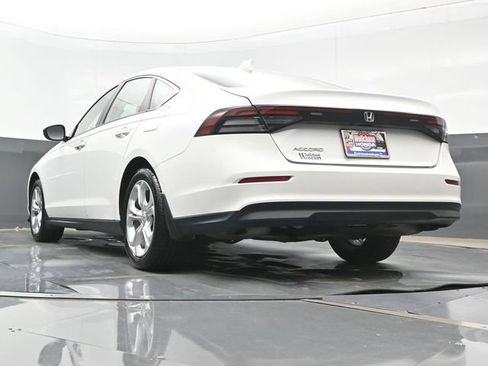 Used 2023 Honda Accord LX image 22
