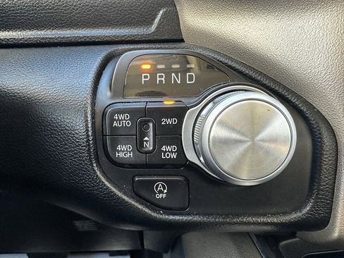 Used 2020 RAM 1500 Laramie image 19