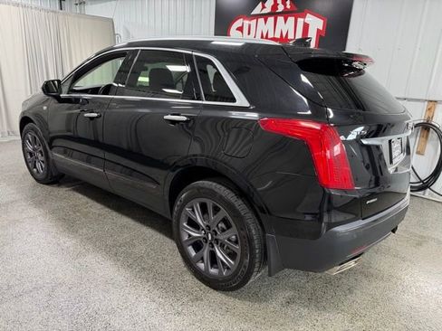 Used 2019 Cadillac XT5 Luxury w/ LPO, Black Ice Package AWD/4WD image 6