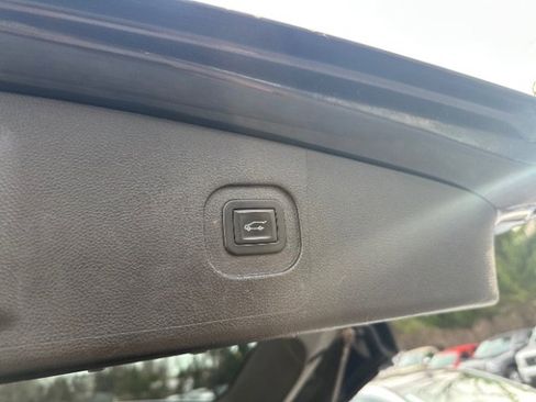 Used 2015 GMC Terrain SLT image 33