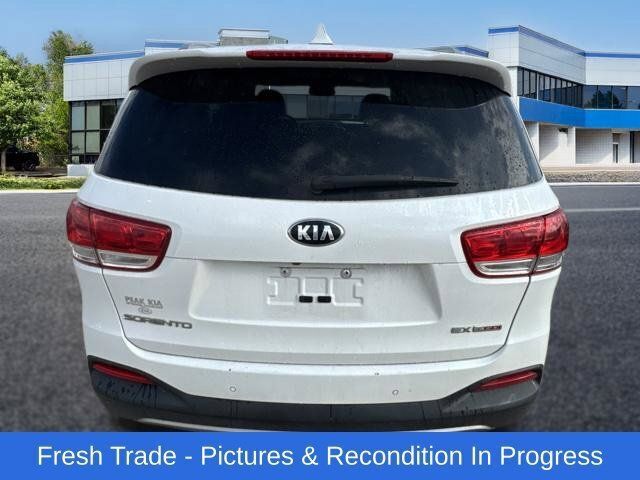 Used 2018 Kia Sorento EX AWD/4WD image 5