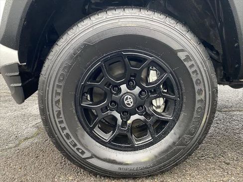 Certified 2023 Toyota Tacoma SR5 w/ SX Package image 10