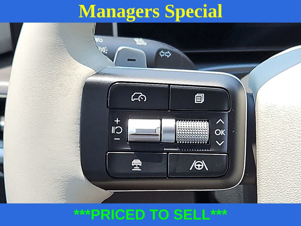 Used 2026 Hyundai Santa Fe SEL FWD image 20