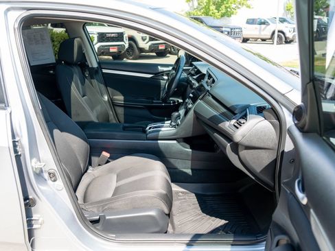 Used 2020 Honda Civic EX image 10