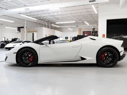 Used 2017 Lamborghini Huracan LP 580-2 image 5