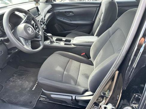 Certified 2025 Nissan Sentra S FWD image 3