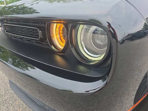 Used 2023 Dodge Challenger SXT w/ Plus Package AWD/4WD image 31