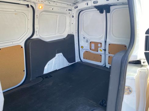 Used 2019 Ford Transit Connect XL image 19