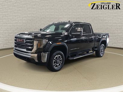 New 2025 GMC Sierra 2500 SLT w/ SLT Premium Package