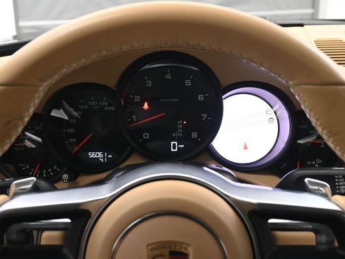 Used 2017 Porsche 911 Carrera RWD image 24