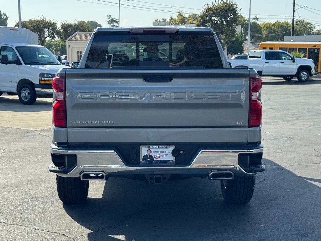New 2026 Chevrolet Silverado 1500 LT AWD/4WD image 6