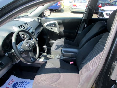 Used 2010 Toyota RAV4 Sport image 11