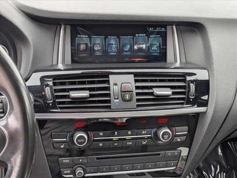 Used 2018 BMW X4 M40i image 13